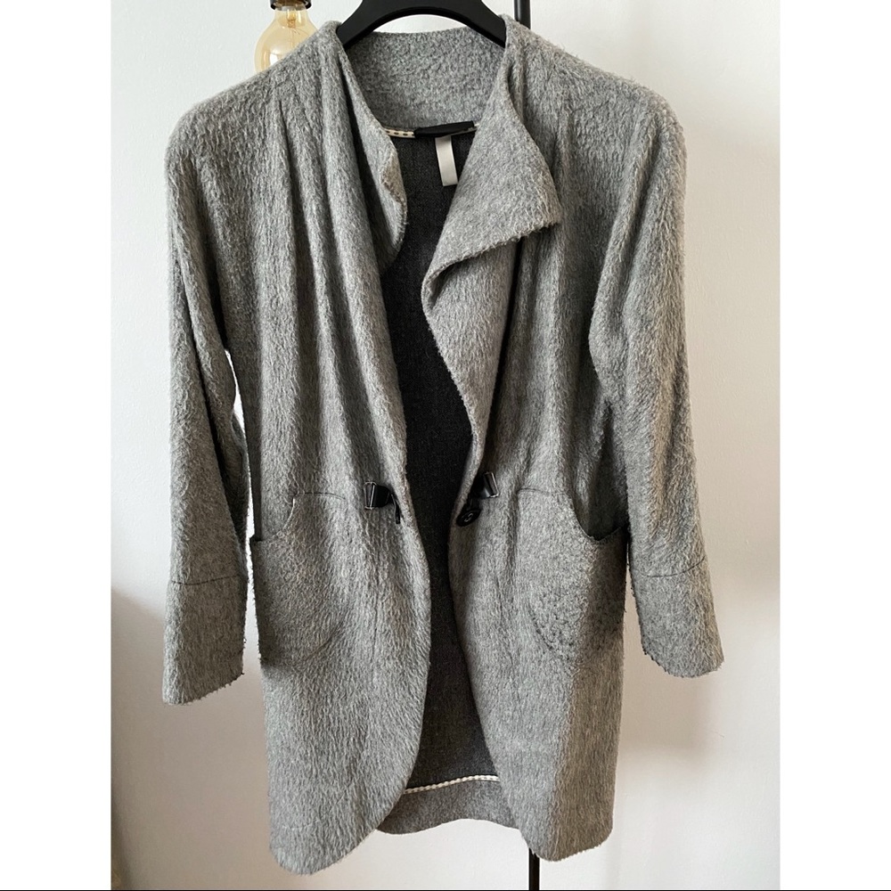 Stylish women’s wool cardigan jacket